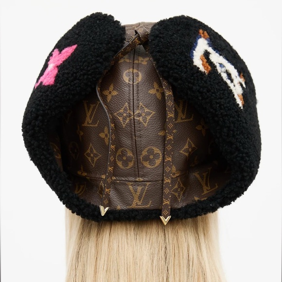 LOUIS VUITTON CHAPKALASKA SHEARING TRIMMED TRAPPER HAT NWOT - Picture 3 of 12